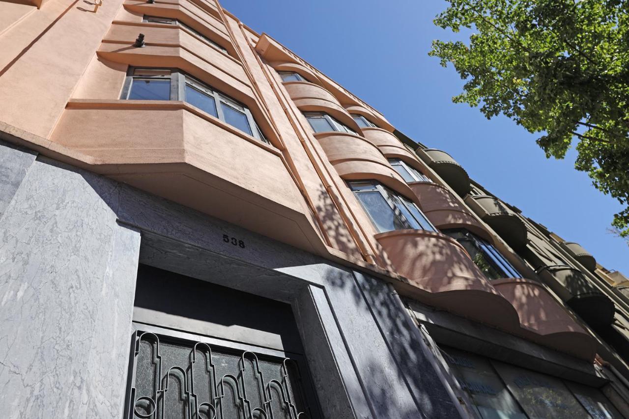 Flh Sa Da Bandeira Modern Apartment Porto Eksteriør billede