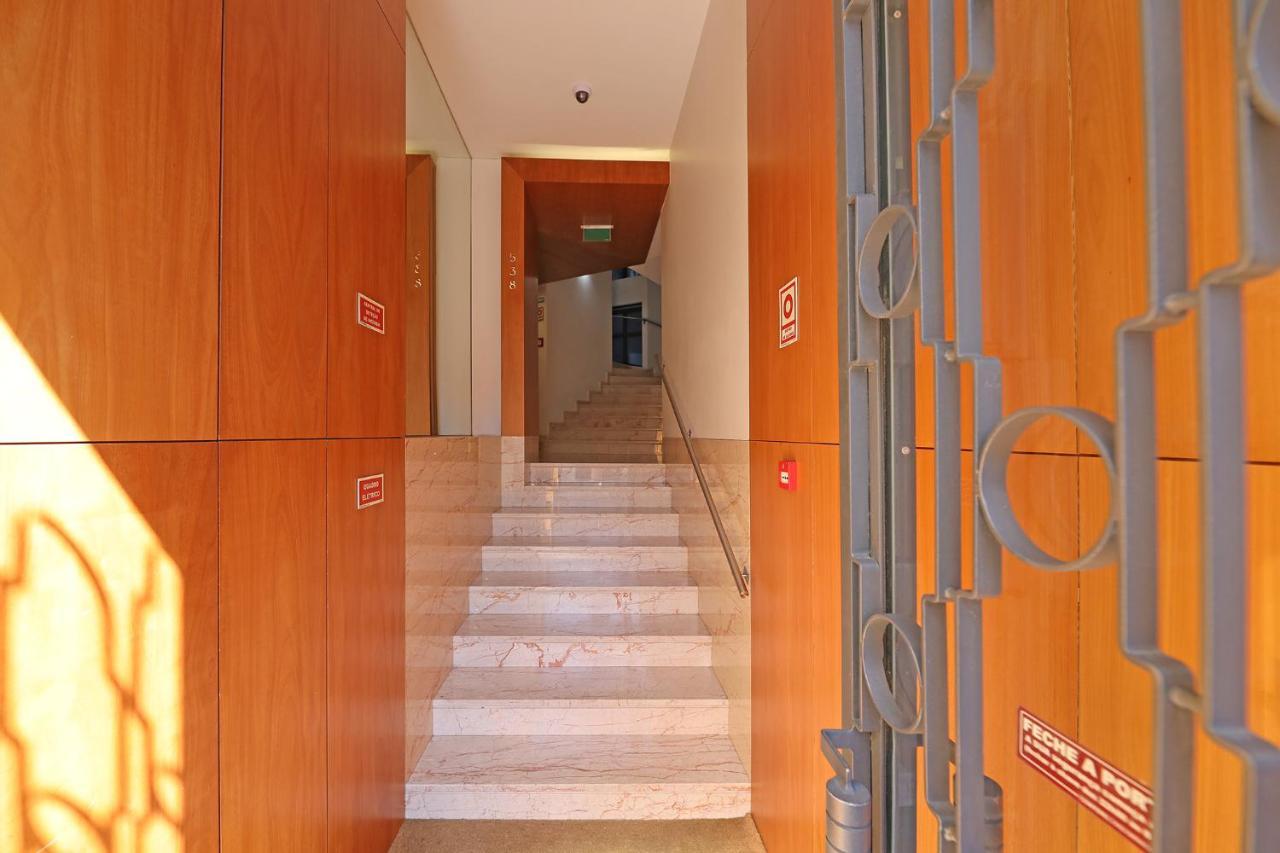 Flh Sa Da Bandeira Modern Apartment Porto Eksteriør billede