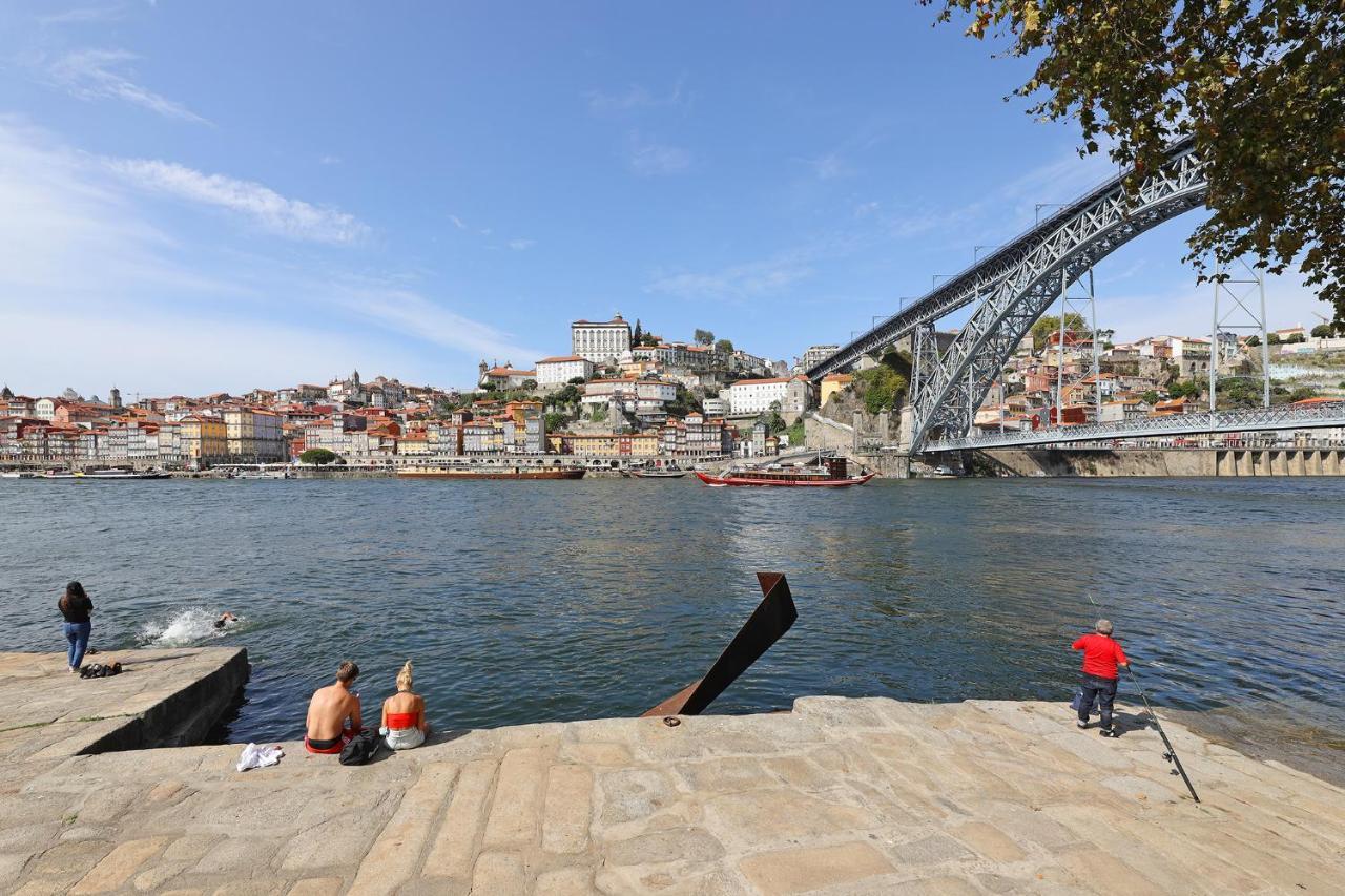 Flh Sa Da Bandeira Modern Apartment Porto Eksteriør billede